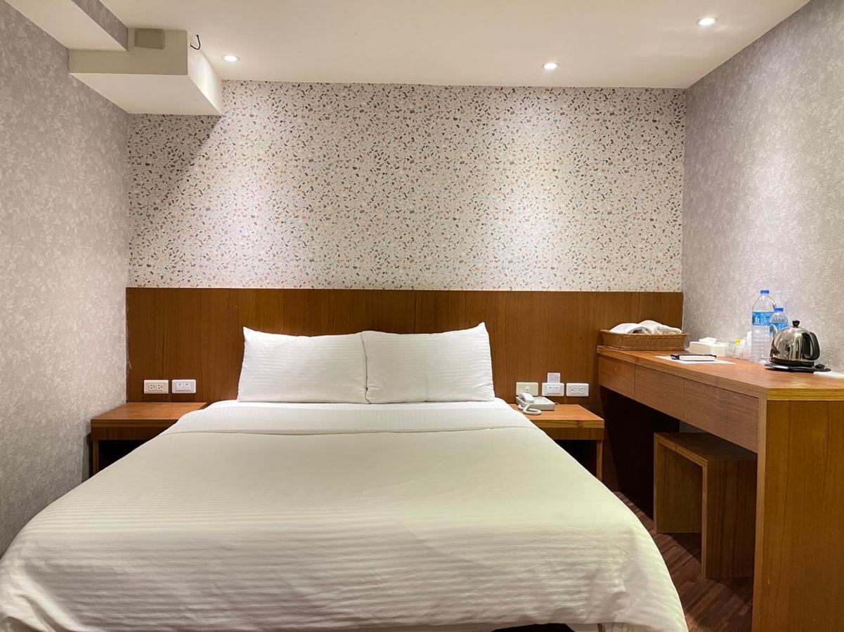 Jung Shin Hotel Zhongli Eksteriør bilde